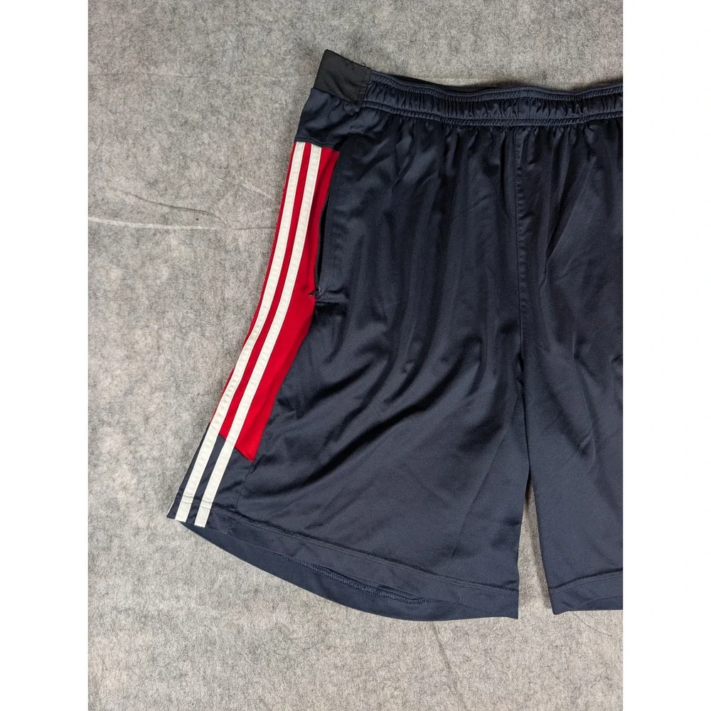 Adidas Primegreen AEROREADY Mens Athletic Shorts Red White and Blue Striped XL